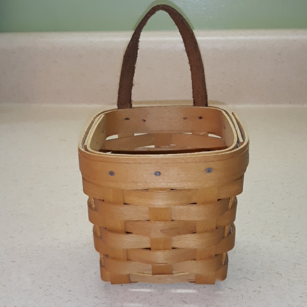 Longaberger basket